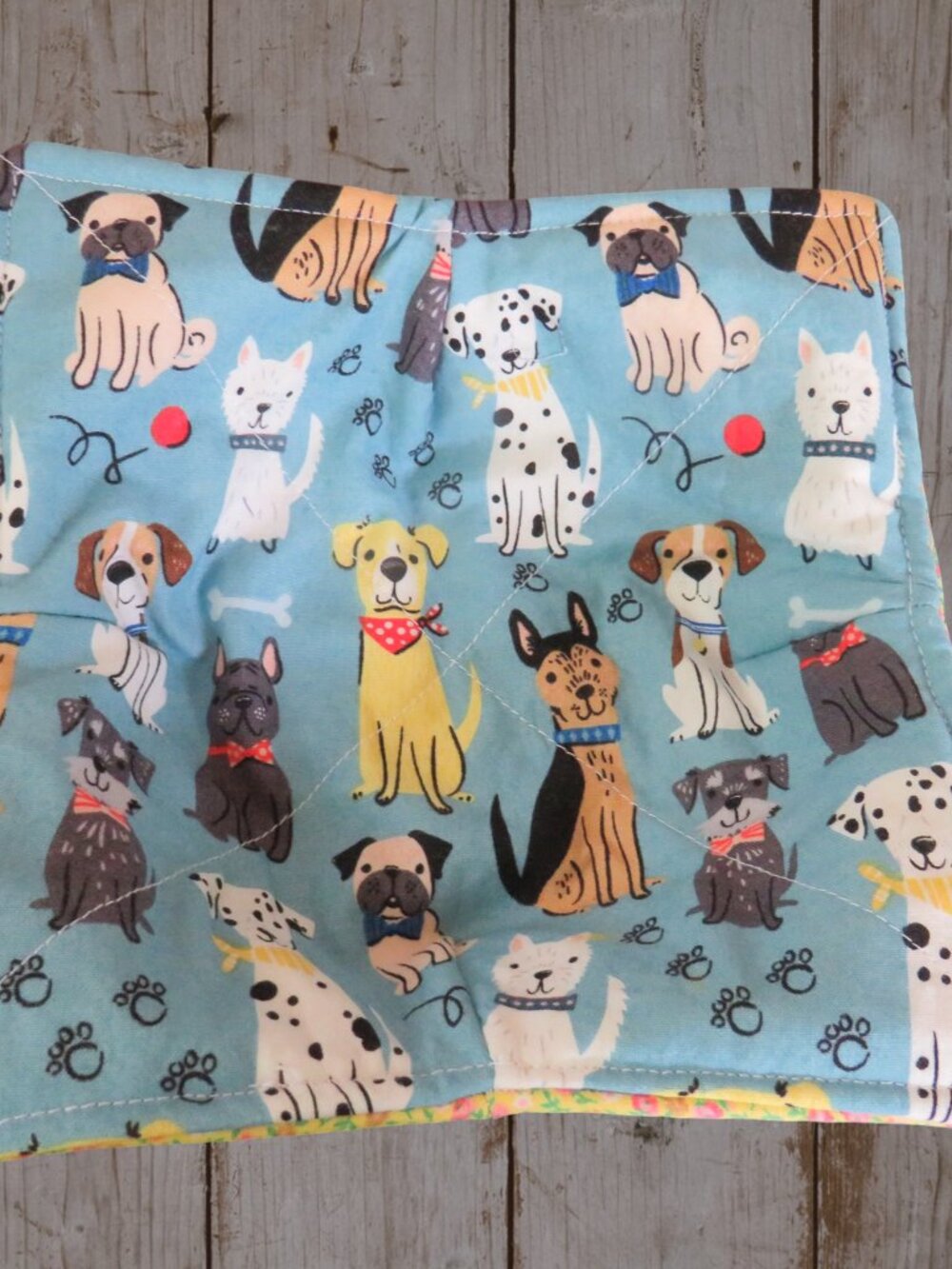 Microwave Bowl Cozy, Reversible Dogs and Yellow Floral Soup Bowl Cozy